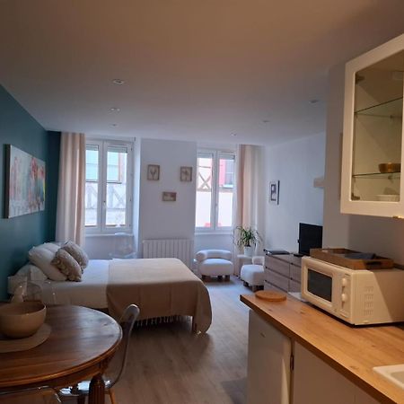 Studio Centre Macon Place Aux Herbes المظهر الخارجي الصورة